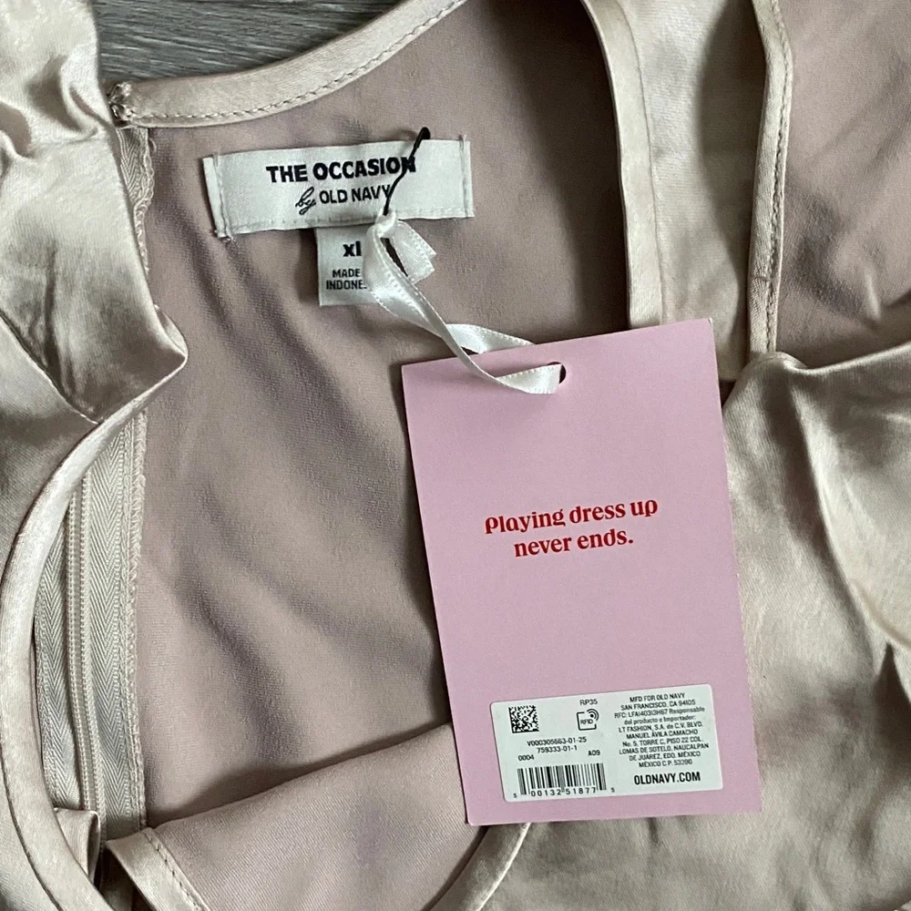 Old Navy The Occasion Champagne Satin Keyhole Ruffle Sleeve Maxi Dress, NWT_4